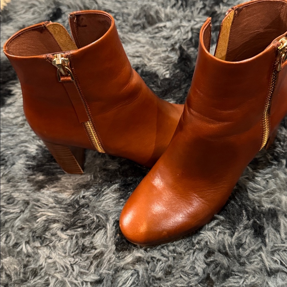 Jeffrey Campbell Elegant Brown Ankle Boots